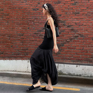 Vestido Minimalista y Elegante de Punto con Efecto de Capas, Cintura Natural Fruncida, Diseño Sólido, Tela Transpirable, Silueta en A para Mujer - Product Image 4