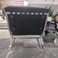 Fauteuil d'appoint en cuir moderne et contemporain pour l'intérieur, mobilier de salon pour usage domestique