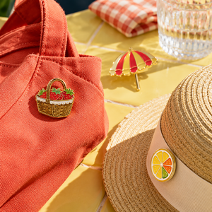 Mignons badges émaillés vintage pour pique-nique d'été, accessoires colorés sur le thème des aliments, des boissons et des fêtes en plein air - Product Image 3