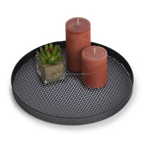 ใหม่ตารางตกแต่งโลหะทรงกลมถาดเสิร์ฟสีดําสําหรับตกแต่งบ้านทําจากทองเหลืองสีดําโบราณ - Product Image 3