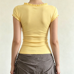 เสื้อยืดแขนสั้นคอวีสีเหลืองหวาน รุ่นเบสิค สำหรับฤดูร้อน ใส่ได้ทุกวัน - Product Image 4