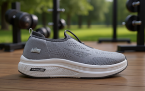 Zapatos Deportivos Mai Bu Jian para Hombre, Color Gris y Negro, Parte Superior de Malla, Entresuela de EVA, Suela de Goma, Calzado Deportivo de Verano - Product Image 2