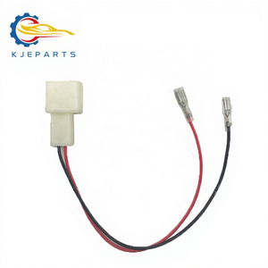 Toyota CHR Araç Ses Sistemi için 2 Pinli Dişi Konnektör Oto Korna Kablo Demeti - Product Image 1