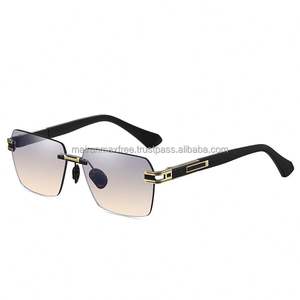 Lunettes de soleil polarisées à monture métallique dégradée, design 2023, unisexes, carrées, rétro, teinte grise 7666 - Product Image 3