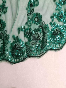<span class=keywords><strong>Voile</strong></span> de <span class=keywords><strong>mariée</strong></span> de luxe vert émeraude à sequins et dentelle, longue <span class=keywords><strong>cape</strong></span> en tulle transparent pour mariages et événements formels 2026 - Product Image 4