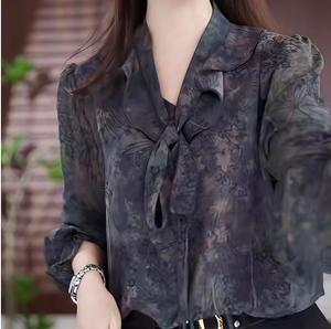 Blus sifon ukuran besar wanita, pakaian blus wanita sifon Motif bunga ukuran besar <span class=keywords><strong>4xl</strong></span> siap dikirim - Product Image 2