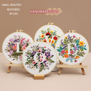 Kit de broderie artisanale DIY avec tissu en <span class=keywords><strong>coton</strong></span>, thème floral, design rond pour la décoration du salon - Product Image 2