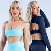 Ensemble de sport pour femme avec logo personnalisé, comprenant un soutien-gorge de sport, un legging long sans couture pour le fitness et le yoga, un short de sport et un legging push-up pour le fitness, idéal pour l'entraînement, le Pilates et le yoga.