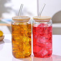 Gobelet en verre borosilicate de 16 oz en gros avec couvercle en bambou et paille pour magasins de détail et cafés