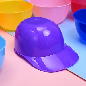 Bol à collation en plastique de 66 oz en forme de casquette de baseball, casque ou batte de baseball, pour crème glacée - Product Image 2