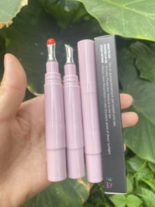 Gloss à lèvres liquide végétalien longue tenue de haute qualité, effet repulpant, enrichi en extrait de Capsicum Frutescens, marque privée - Product Image 3