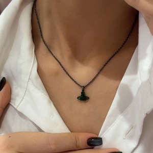 Collar ultra dulce, delicado y versátil con un diseño de cadena cruzada que combina con todo, con temática de dulces para la clavícula. - Product Image 3