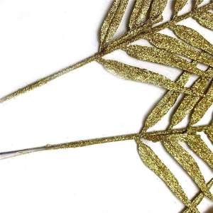 2024, venta al por mayor, decoración de fiesta de Navidad, plantas artificiales personalizadas, simulación de hojas de plástico dorado, hojas de bambú en polvo dorado - Product Image 3