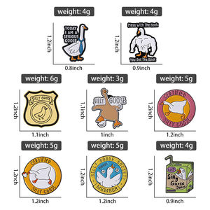 Silly Goose Society miembro esmalte Pin <span class=keywords><strong>hoy</strong></span> soy <span class=keywords><strong>un</strong></span> serio ganso Fitness pato Animal broche solapa insignia joyería regalo para amigos - Product Image 6