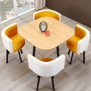 Juego de Mesa de Comedor de Madera para Restaurante o Café con Sillas para 4 a 6 Personas y Mesa de Café para 4 Personas al por Mayor - Product Image 5