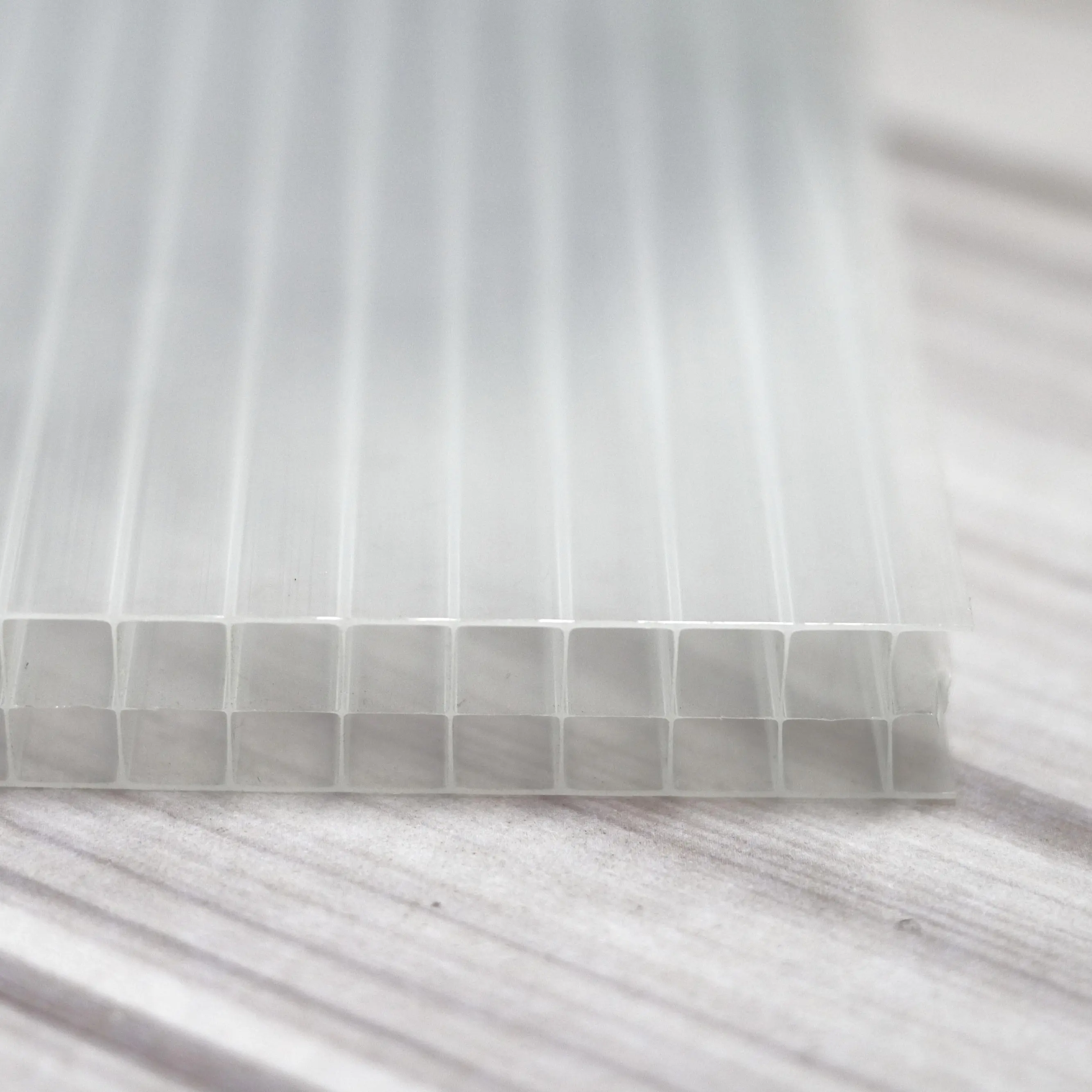 Folha oca de policarbonato transparente de alta resistência e custo-benefício de plástico rolos de policarbonato