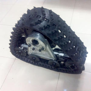 Voie en caoutchouc 320*87*33 de vente pour des véhicules de neige - Product Image 1