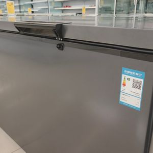 Congélateur horizontal à coffre profond pour crème glacée et eau, idéal pour usage commercial et domestique - Product Image 4