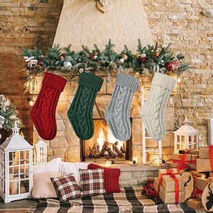 Chaussettes de Noël en tricot torsadé de 18 pouces, grandes et mignonnes, en vrac, douces, écologiques, pour cheminée et décoration de maison de Noël - Product Image 4