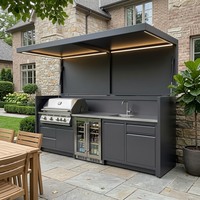 Abri de cuisine extérieur en acier inoxydable SS304 de style américain, durable et robuste, modulaire avec portes pliantes pour terrasse arrière-cour