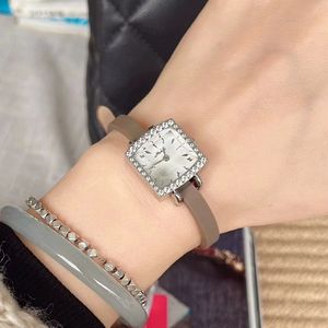 Reloj Mishali 22032, Diseño Único de Cubo de Azúcar Pequeño, Reloj Retro de Lujo Ligero, Diseño de Nicho, Elegante y Versátil, Reloj Cuadrado para Mujer - Product Image 2