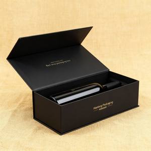 Boîte à whisky en carton rigide avec logo en relief de luxe Emballage de boîte à encre de soja pour bouteille de vin unique Boîte-cadeau magnétique d'alcool de vin - Product Image 4