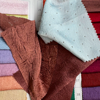 Tissu en satin crêpe de Dubaï, tissé texturé froissé permanent, pour thobes et robes islamiques pour hommes du Moyen-Orient