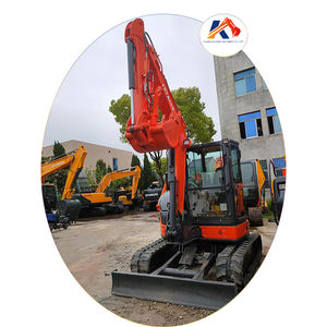 Mini-excavatrice japonaise de 5,5 tonnes avec moteur, pompe hydraulique PLC, boîte de vitesses, moteur, Hitachi ZX55USR d'occasion à vendre, ZX55, qualité parfaite - Product Image 1