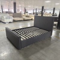 Lit moderne en tissu gris avec plateforme rembourrée confortable, rangement sous le lit, tête de lit haute, taille Queen/King