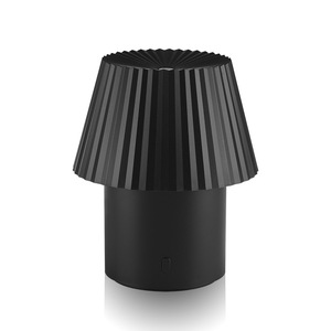 Mini lampe de table humidificateur avec diffuseur d'huiles essentielles, lumière chaude LED, commande tactile, alimentation USB, capacité de 0,5 L pour chambre à coucher - Product Image 3