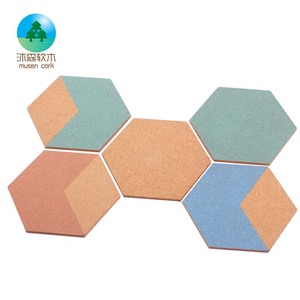 2024 Hot Sale Hexagon Insula ted Cork Bulletin Board Wand kleber für Nachricht und Zeichnung für zu Hause oder im Büro - Product Image 5