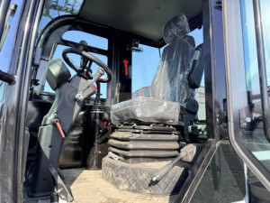 MR45-16 中国优质1500公斤小型反铲挖掘机装载机4x4带价格 - Product Image 5