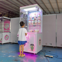 Machine distributrice de griffes d'arcade moderne pour intérieur, à monnayeur, avec garantie d'un an, idéale pour les centres de divertissement familial et les entreprises en démarrage.