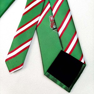 पुरुषों के सामान उज्ज्वल हरे रंग के हार के साथ पुरुषों के सामान उज्ज्वल हरे रंग का हार - Product Image 6