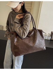 Bolsa de Viaje de Piel Vegana Ecológica de Lujo 2026, Bolsa de Mano de Piel Sintética PU Sostenible al por Mayor, Bolso de Fin de Semana para Mujer con Logotipo Personalizado - Product Image 3