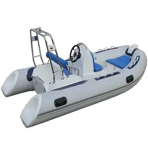 शीसे रेशा के साथ डेक inflatable नौकाओं इंजन 13ft inflatable नौकायन नाव आरआईबी के लिए तम्बू मछली पकड़ने