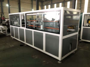 Hot bán <span class=keywords><strong>PVC</strong></span> khung cửa sổ máy làm với chân không hiệu chuẩn bảng - Product Image 6