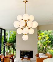 Lustre Sputnik moderne de style nordique pour salon, hall d'entrée, lampe LED design en laiton avec abat-jour en verre, idéal pour projets hôteliers