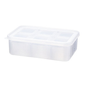 Juego de recipientes cuadrados de plástico para almacenar alimentos con tapa abatible y compartimentos divididos para uso en pícnic y refrigerador. - Product Image 4
