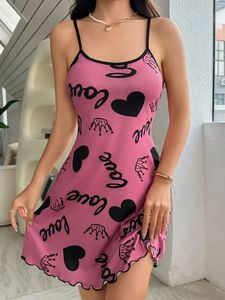 Minivestido <span class=keywords><strong>de</strong></span> dormir <span class=keywords><strong>de</strong></span> satén negro con estampado <span class=keywords><strong>de</strong></span> lazo <span class=keywords><strong>de</strong></span> corazón rosa, tirantes finos y dobladillo ondulado, personalizado con estampado <span class=keywords><strong>de</strong></span> corazón, <span class=keywords><strong>de</strong></span> fábrica <span class=keywords><strong>de</strong></span> ropa <span class=keywords><strong>de</strong></span> descanso. - Product Image 4