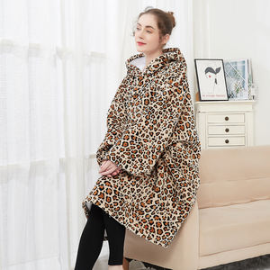 Couverture Sherpa à <span class=keywords><strong>capuche</strong></span> surdimensionnée en polaire avec poche pour adultes et enfants - Product Image 5