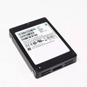 Serie PM1643 7.68TB 12Gbps 2.5 "SAS SSD MZILT7T6HMLA-000FU CA46233-1888 - Product Image 6