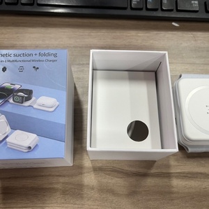 ที่ชาร์จไร้สายแบบ3 in 1พับได้แท่นชาร์จไร้สายแบบแม่เหล็กใช้ได้กับ iPhone 15/สูงสุด/14 Apple Watch airpods Pro - Product Image 6