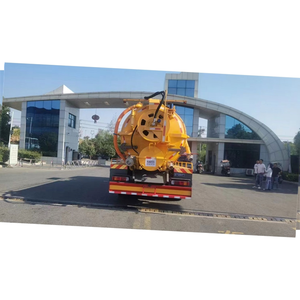 Sinotruk High Pressure Sewage Pipe Cleaning Suction Truck Vacuum Pump with High Efficiency Sludge Removal Sewage Suction Truck - Product Image 5