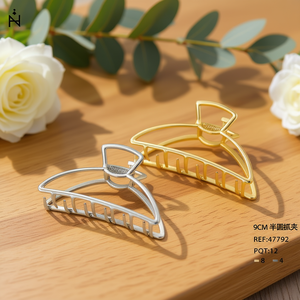 Pinza de Pelo Metálica de 9 cm en Forma de Media Luna Marca Z para Mujer, Accesorios de Moda para el Cabello - Product Image 2