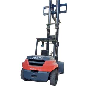 Low Price Used for Toyota Diesel Forklift 8F with 4.5m Masts 6 5 7 Ton Capacities Forklift Engine Available in Shanghai - Product Image 1
