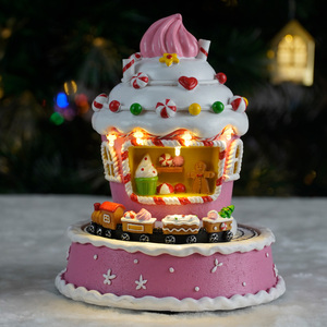 Décoration <span class=keywords><strong>de</strong></span> Noël LED rose en forme <span class=keywords><strong>de</strong></span> bonbon <span class=keywords><strong>de</strong></span> glace avec train tournant et 8 chansons <span class=keywords><strong>de</strong></span> Noël, village <span class=keywords><strong>de</strong></span> Noël fait main - Product Image 4