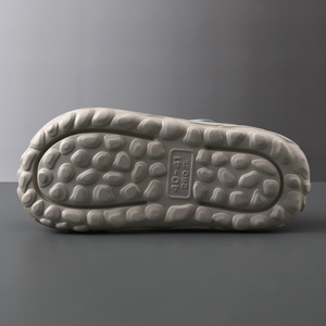 Deran OEM Sandales classiques à trous pour adultes, hommes et femmes, chaussures de plage, chaussures décontractées pour le voyage, pour la famille et les couples, sabots type <span class=keywords><strong>Crocs</strong></span> - Product Image 4