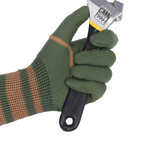 Gants de travail verts en nylon épaissi, gants de protection résistants à l'usure, gants et mitaines en nylon - Product Image 4