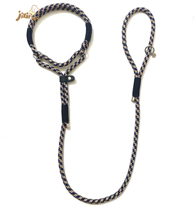 <span class=keywords><strong>Laisse</strong></span> <span class=keywords><strong>pour</strong></span> <span class=keywords><strong>Chien</strong></span> en Cuir Personnalisée avec Logo et Couleur 2025, <span class=keywords><strong>Laisse</strong></span> de Luxe en Paracorde et Nylon avec <span class=keywords><strong>Mousqueton</strong></span> Pivotant, Concepteur Personnalisé - Product Image 3